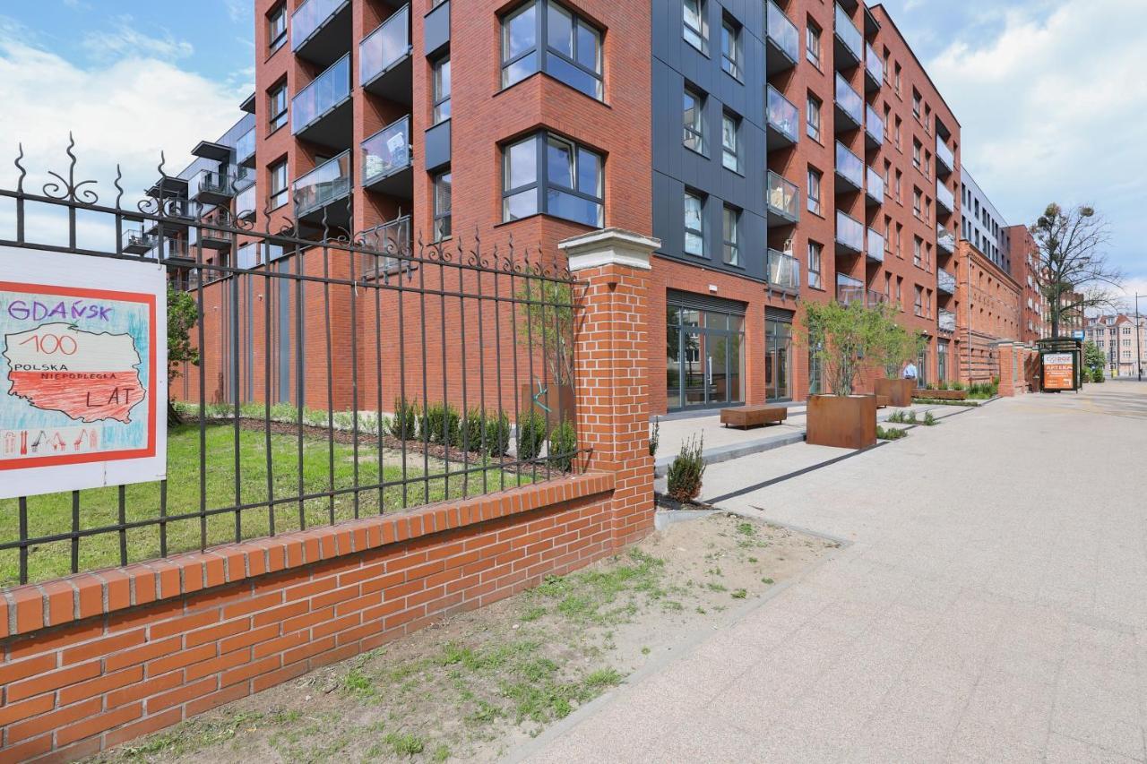 Baltic Nomad Studio Bastion Walowa Old Town By Noclegi Renters غدانسك المظهر الخارجي الصورة